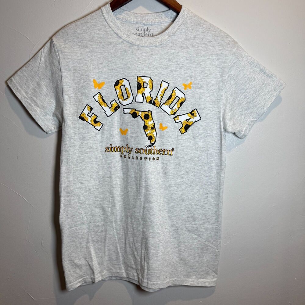 Simply Southern Florida Sunflower Gray Short Sleeve Tee Shirt Size Small NWT